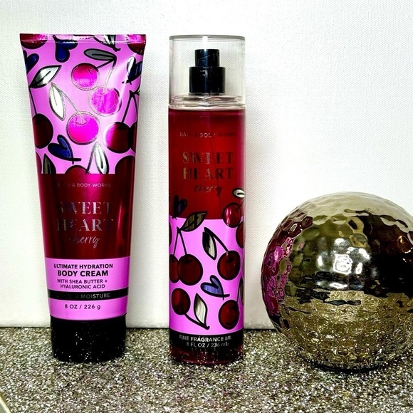 Bath & Body Works Sweetheart Cherry Lotion Set NWT - Picture 2 of 5